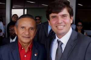 Marcius Beltrão e o presidente do Tribunal Regional do Trabalho de Alagoas, da 19ª Região (TRT/AL 19), o desembargador Severino Rodrigues dos Santos