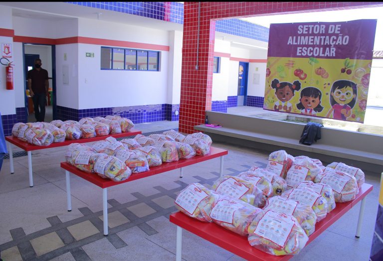 Prefeitura de Penedo esclarece situações relacionadas com os kits de merenda escolar